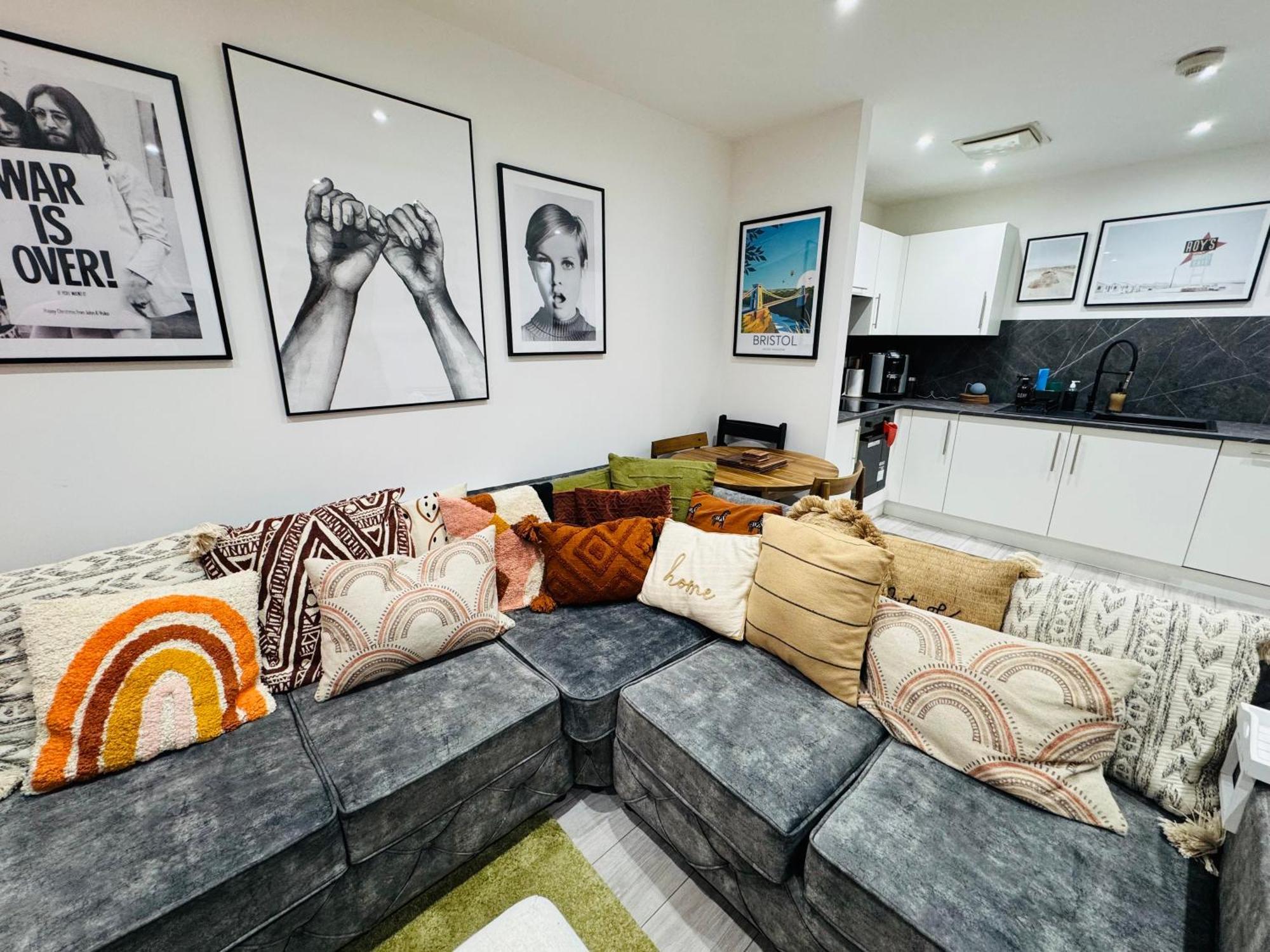 Apartamento Boujee Arty In Centre With Private Parking Bristol